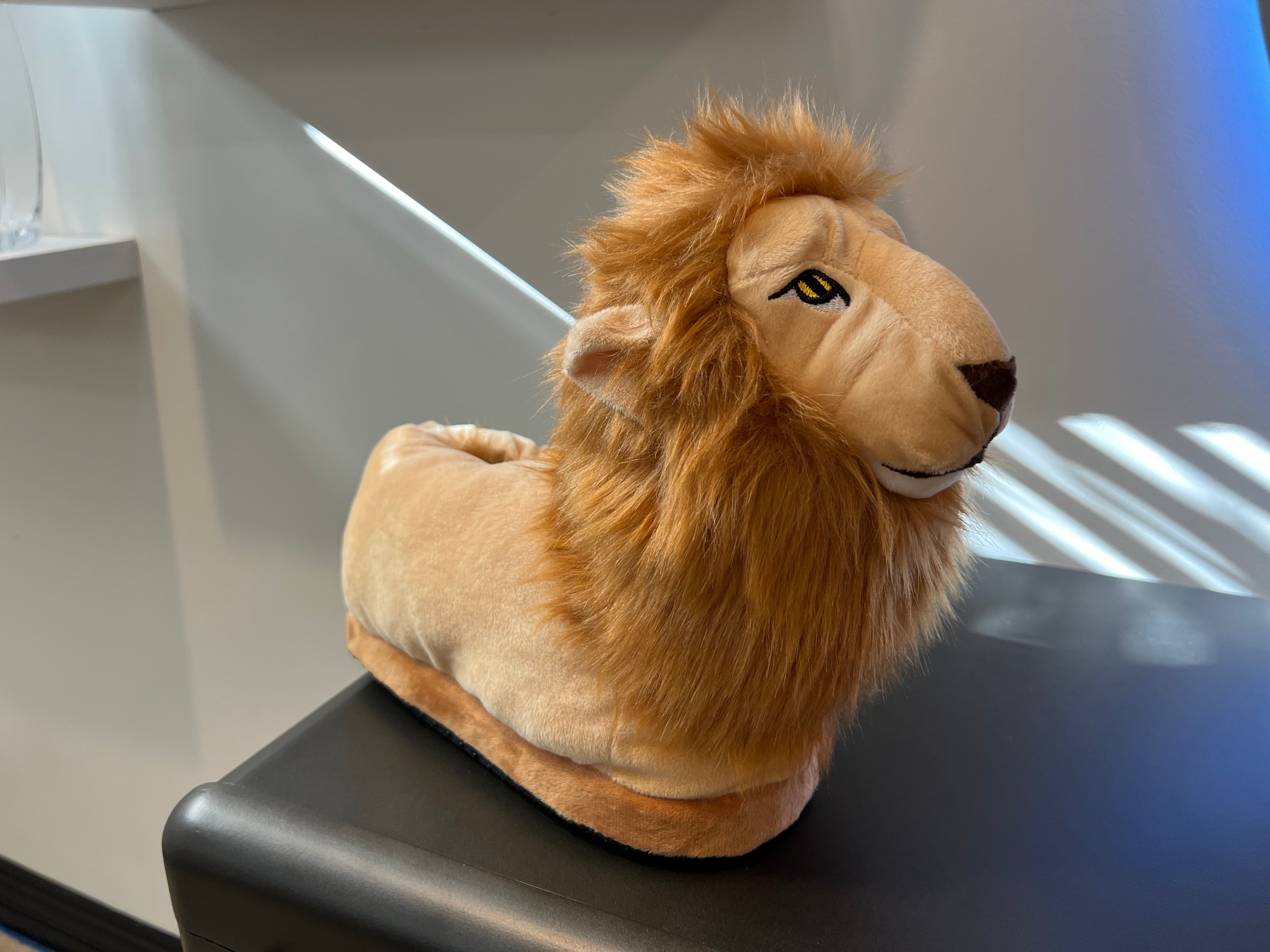 Lisa the Lion Slippers HappyFeet Slippers